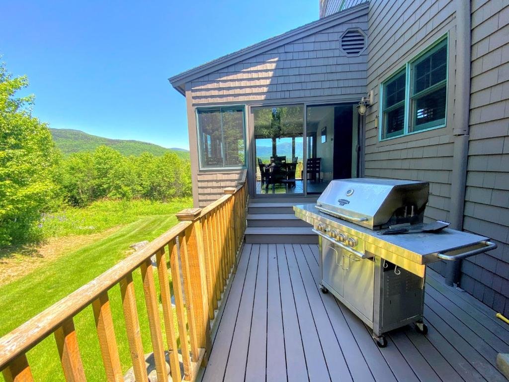 M1 Luxury home a short walk from the Mount Washington Hotel AC heated floor stunning views - photo 16