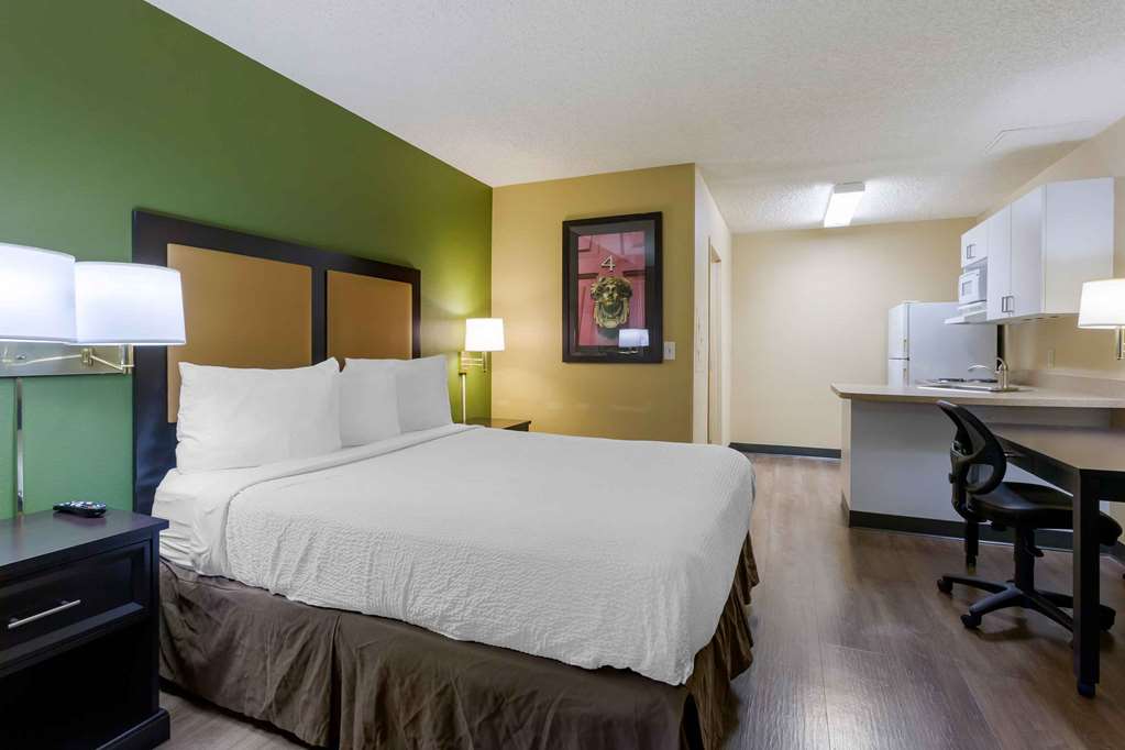 Extended Stay America Select Suites Phoenix Scottsdale North - photo 19