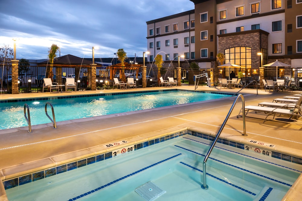 Staybridge Suites St George by IHG - photo 31