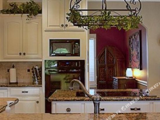Seventh Heaven Ranch Resort Bed & Breakfast - photo 13