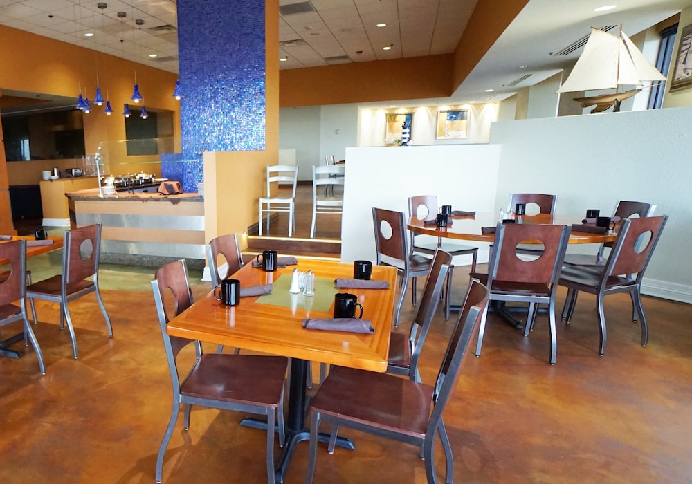 Holiday Inn Corpus Christi Downtown Marina by IHG - photo 29