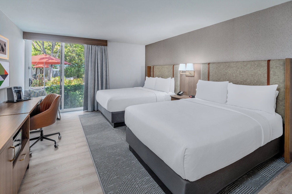 Holiday Inn Dublin Pleasanton by IHG - photo 8