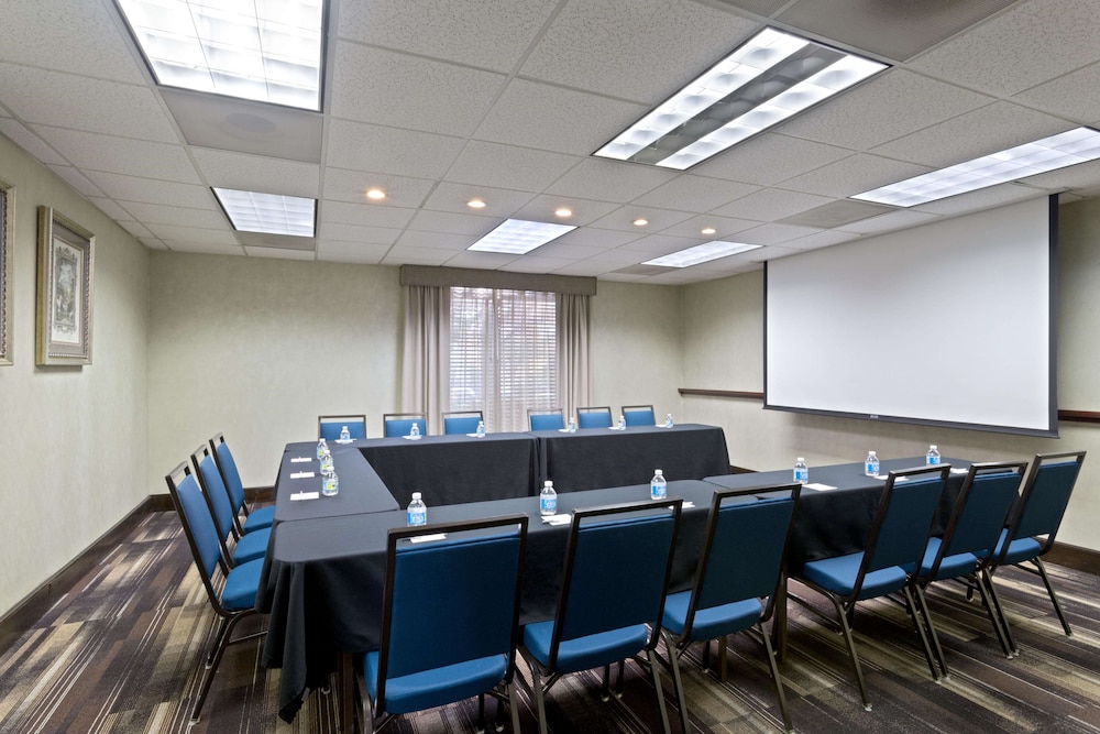 Hampton Inn & Suites Atlanta Duluth Gwinnett County - photo 34