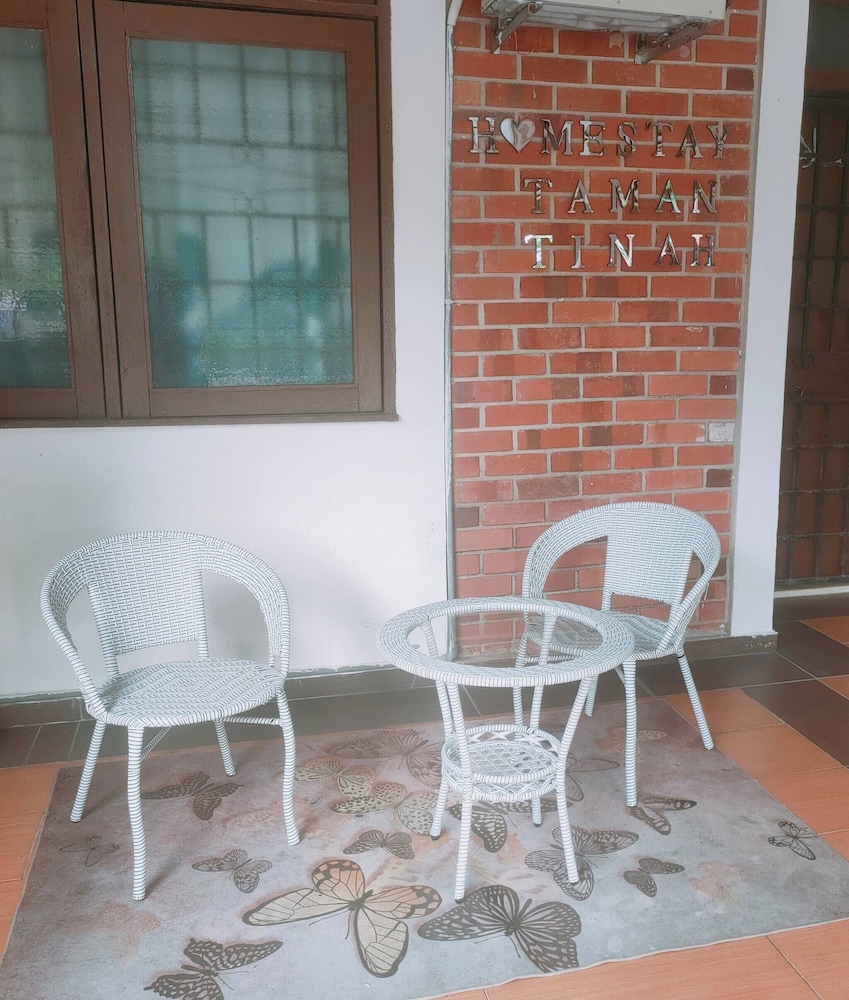 Taman Tinah Homestay — 4-Star Luxury Hotel in Temerluh, Malaysia