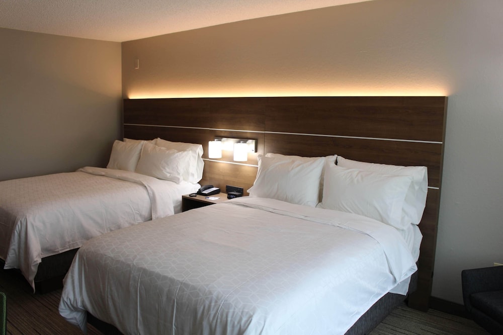 Holiday Inn Express & Suites Enterprise - photo 24