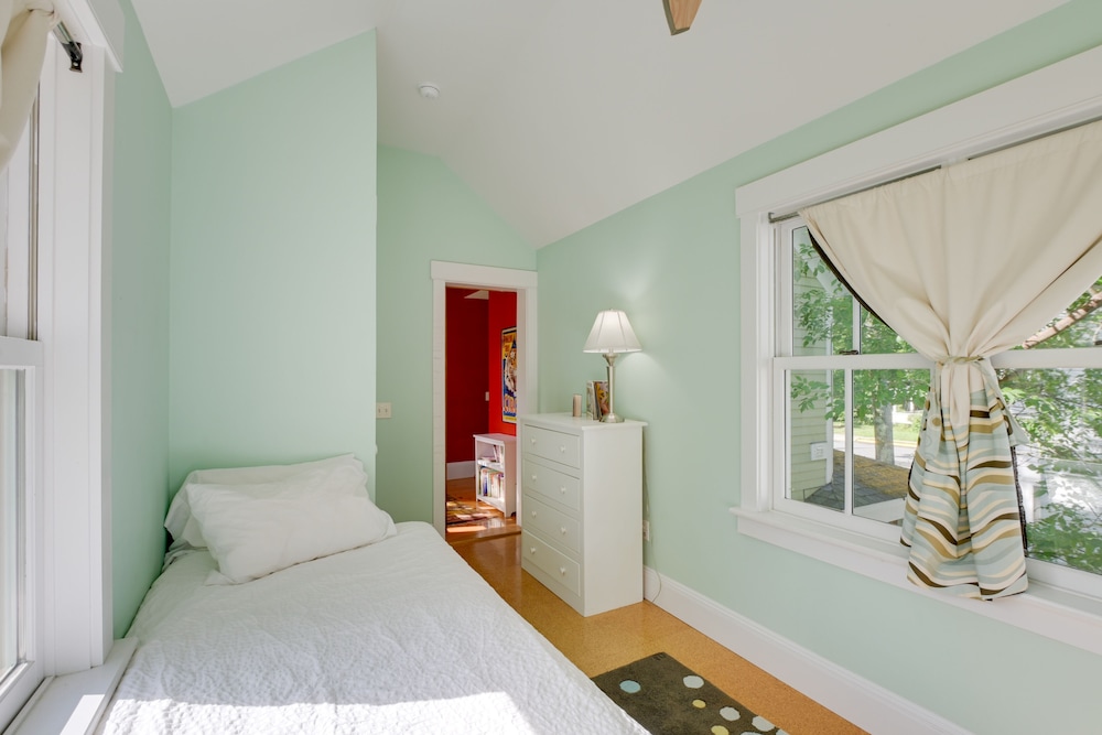 Downtown Bar Harbor Rental Home 1 Mi to Acadia - photo 5