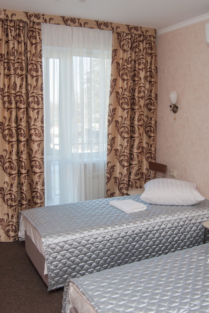 Veles Hotel — Brovary — photo 3