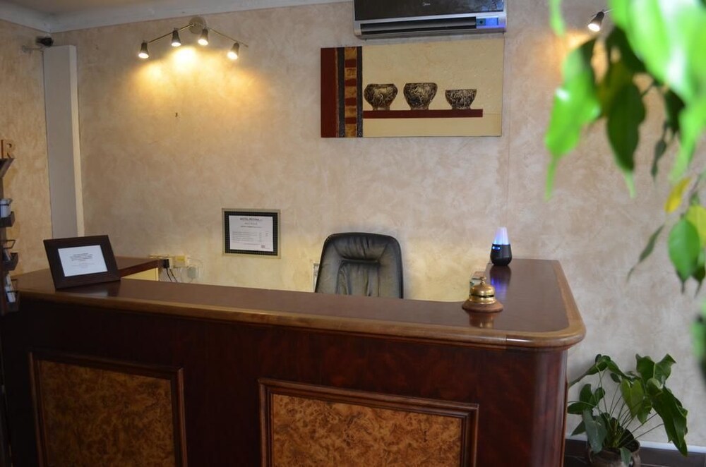 Hotel Regina - carbon neutral hotel in Sete