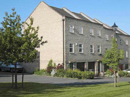 The House On The Green — 4-Star Luxury Hotel in Chipping Norton, United Kingdom