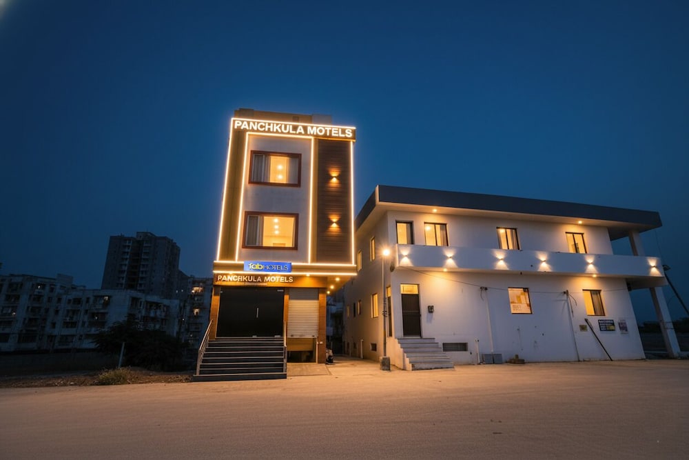 Fabescape Panchkula Motels — Basi