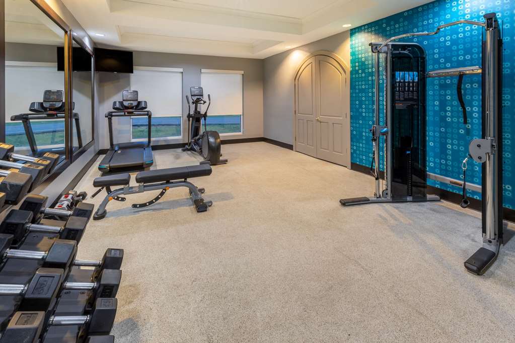La Quinta Inn & Suites by Wyndham Bridgeport - photo 6