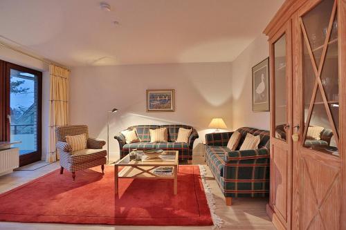 Haus Kastanienallee 3 Haus Kastanienallee 3 Appartement 6 — 4-Star Luxury Hotel in Timmendorfer Strand, Germany