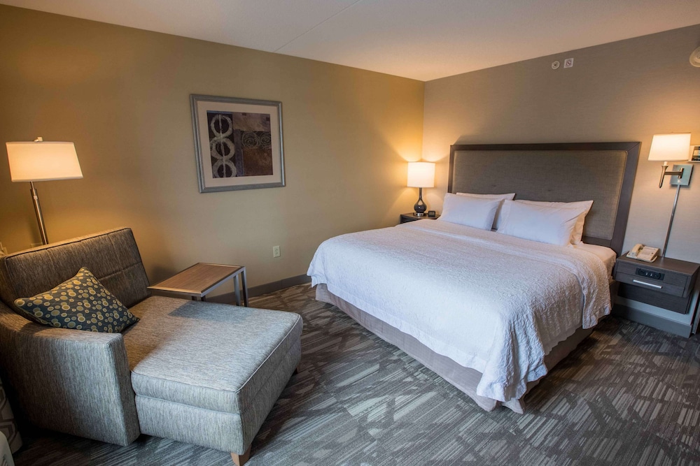 Hampton Inn & Suites Tilton - photo 31