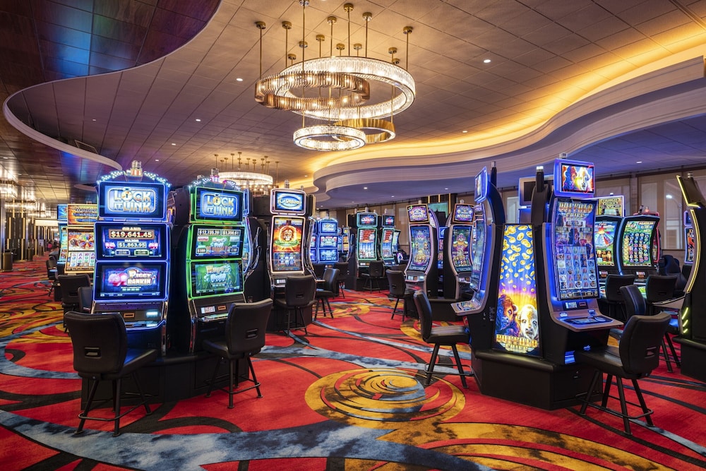 Horseshoe Black Hawk A Caesars Rewards Destination - photo 21