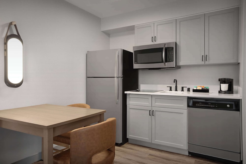 Homewood Suites by Hilton Colorado Springs North USAFA - photo 9