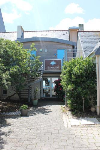 Le Poisson D Avril — Guilvinec