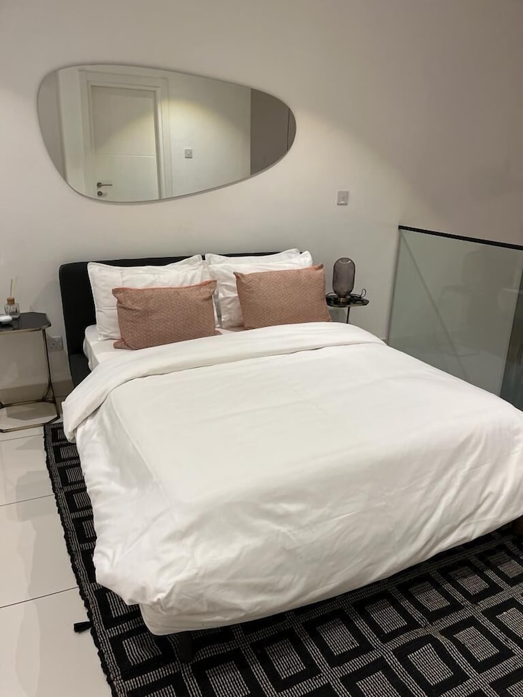 Premium Suite — Accra — photo 4