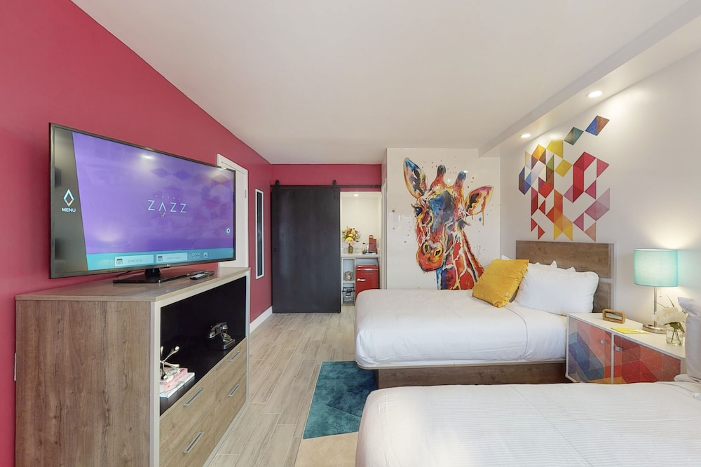 Hotel Zazz - photo 22