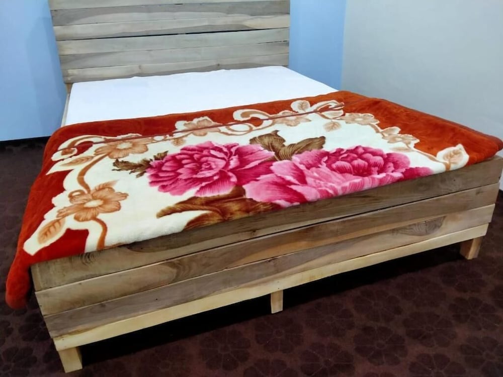 Rakaposhi Amin Guest House — Aliabad — photo 5