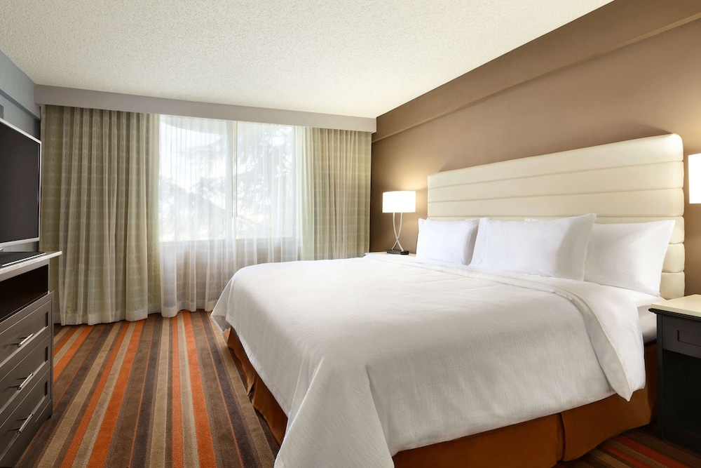 Embassy Suites by Hilton Oklahoma City Will Rogers Airport - photo 7