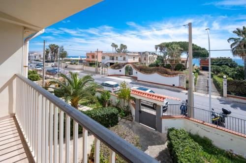 Elvira Apartment Vista Mare SiciliaVacanza — 4-Star Luxury Hotel in Avola, Italy