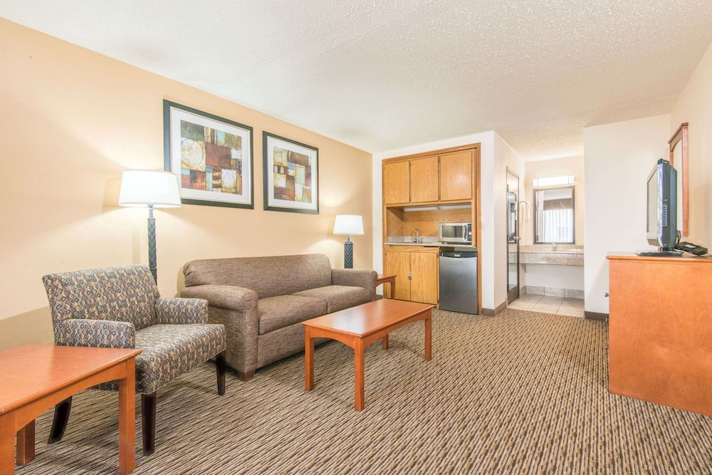 Days Inn by Wyndham Altus - photo 7