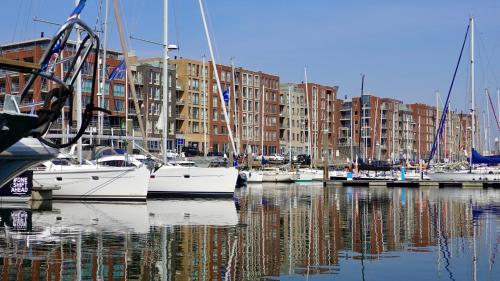 Bizstay Harbour II Scheveningen Apartments — 4-Star Luxury Hotel in Scheveningen, Netherlands