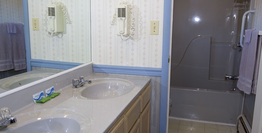Myer Motel - photo 27