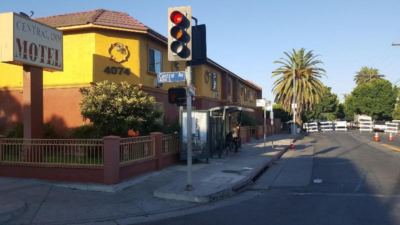 Central Inn Motel on 41 Street - photo 20