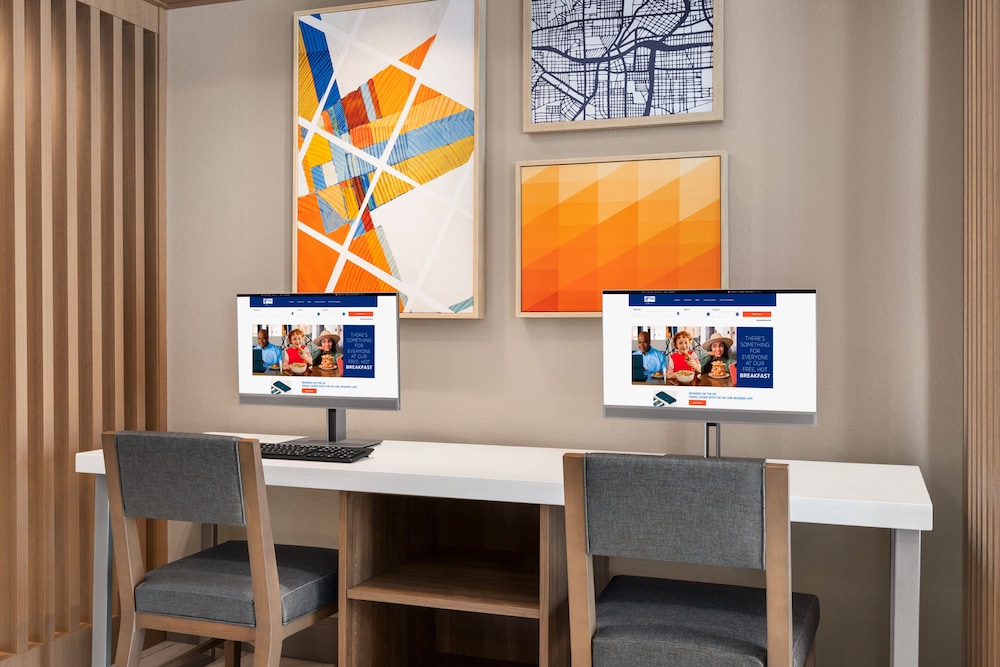 Holiday Inn Express Bowling Green by IHG - photo 23