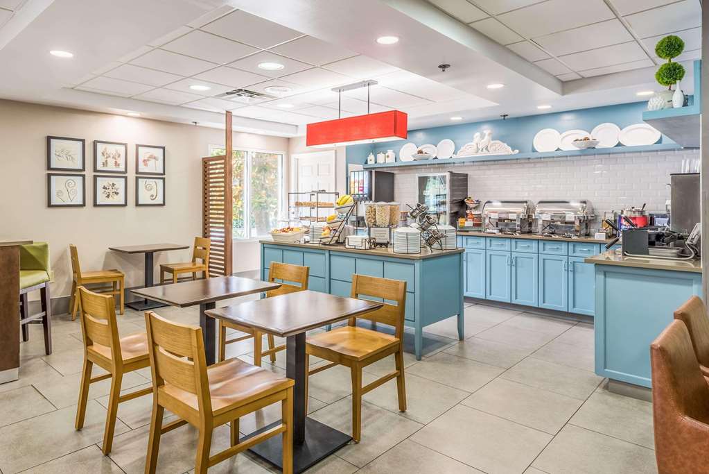 Country Inn & Suites by Radisson Cookeville TN - photo 22