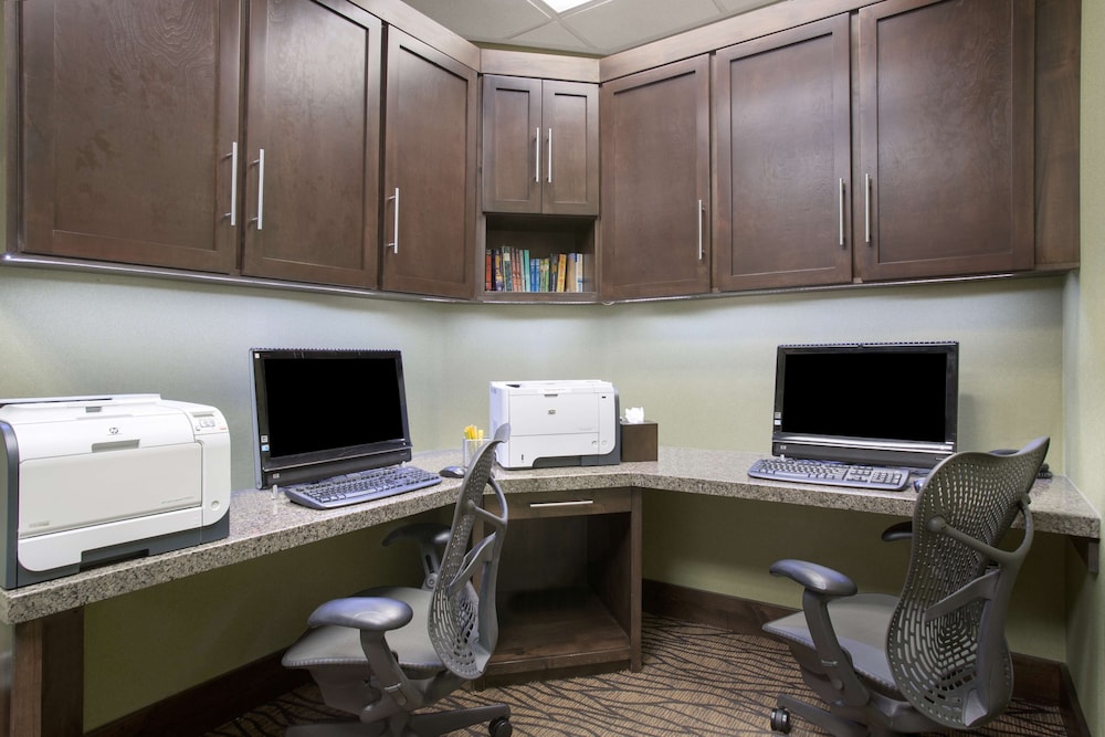 Hilton Garden Inn Salt Lake City Layton - photo 36
