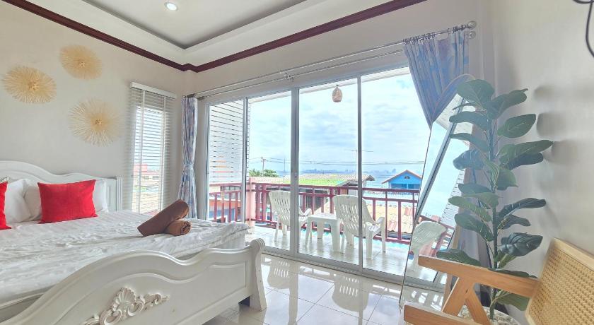 Ployphailin พลอยไพรินรีสอร์ท - carbon neutral hotel in Pattaya