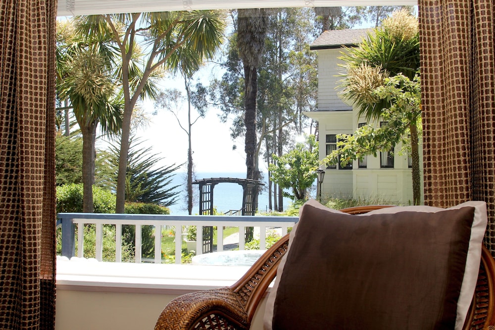 Monarch Cove Inn - photo 64