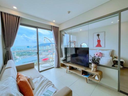 Pơ Homestay Thesong Vũng Tàu — 5-Star Luxury Hotel in Vung Tau, Vietnam