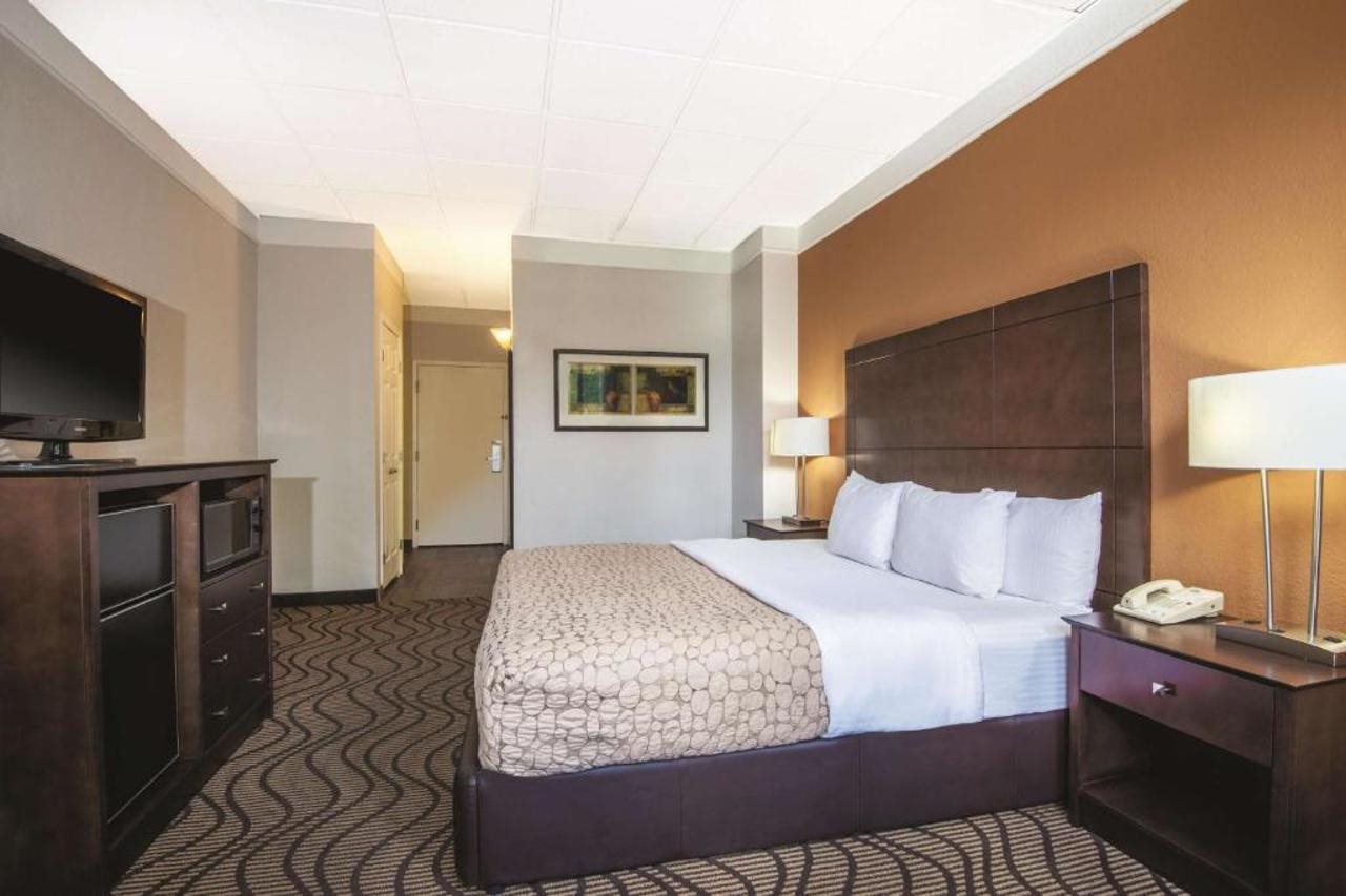 La Quinta Inn & Suites by Wyndham Silverthorne Summit Co - photo 29