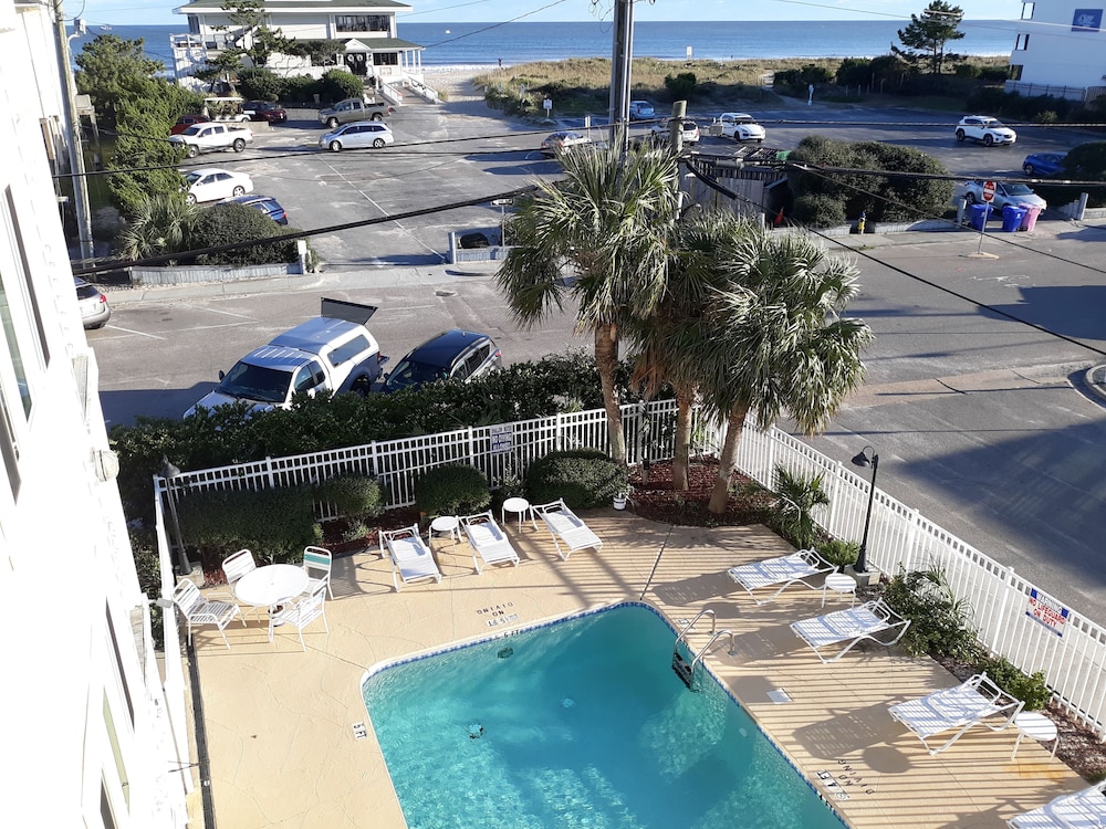 Sandpeddler Inn & Suites - photo 285