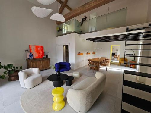 Grand Ferme Entierement Renovee 1h de Paris 8pax - last minute hotel in Unknown City