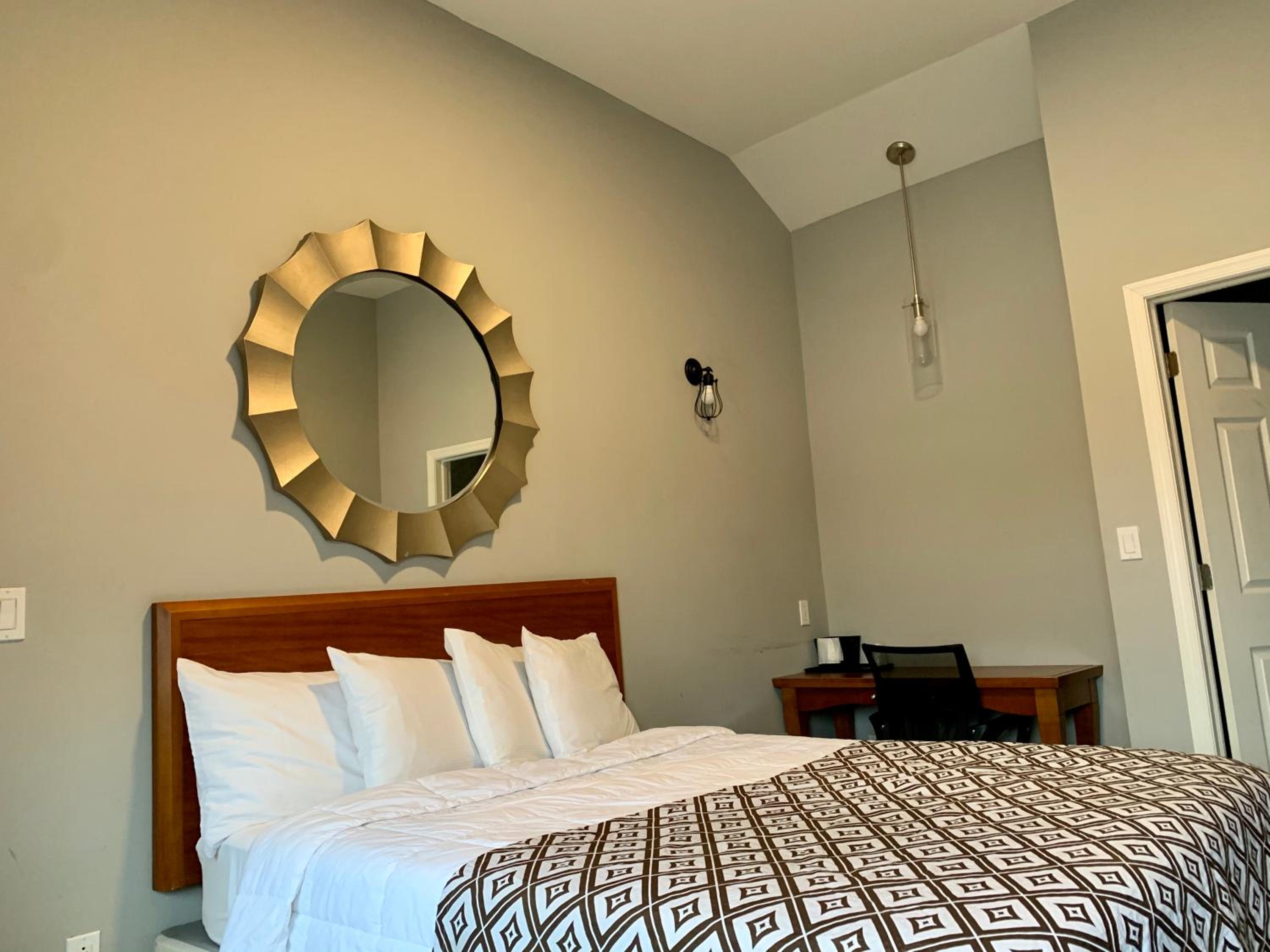 Penn Lodge Hotel & Suites - photo 6