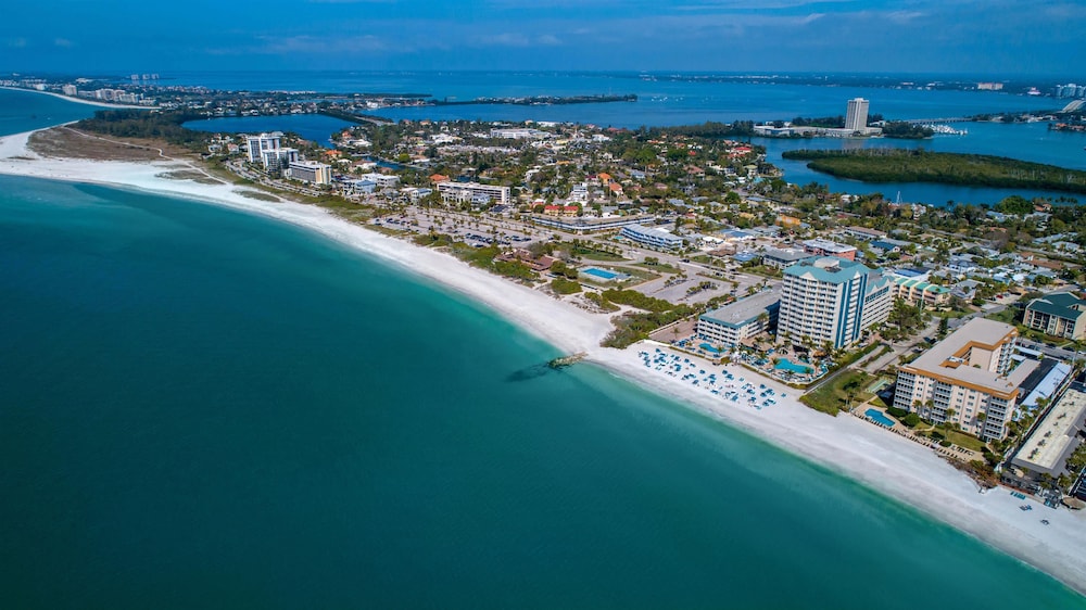 Lido Beach Resort - photo 82