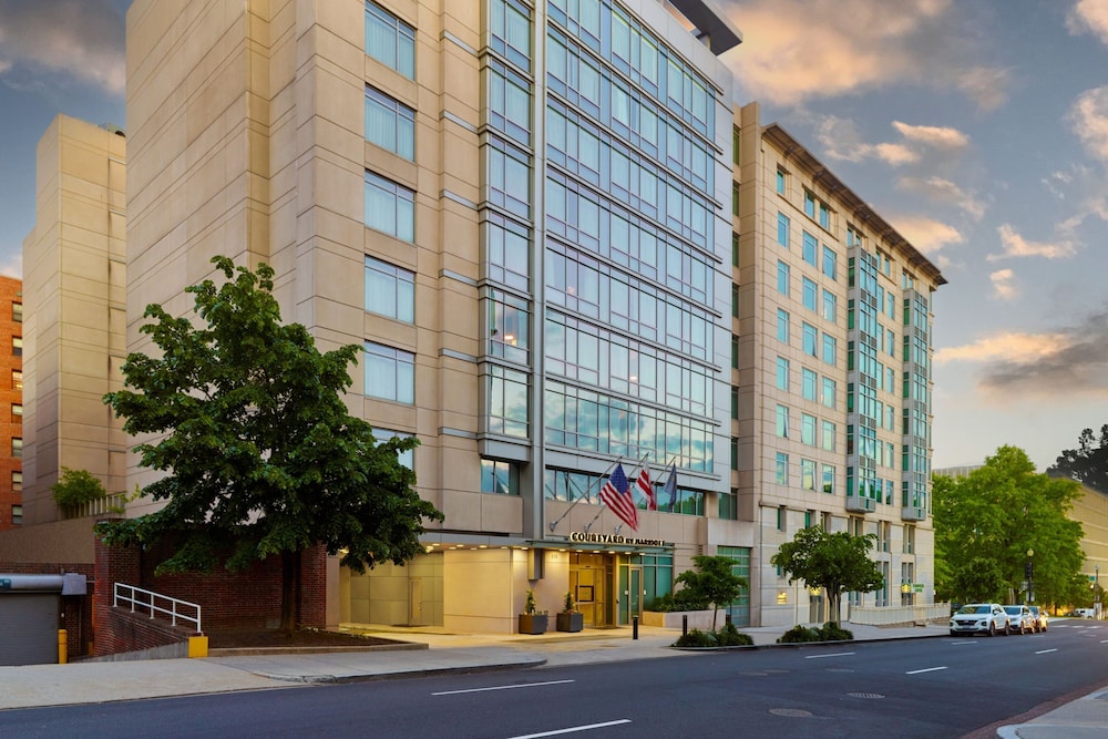 Courtyard by Marriott Washington DC Foggy Bottom - photo 42