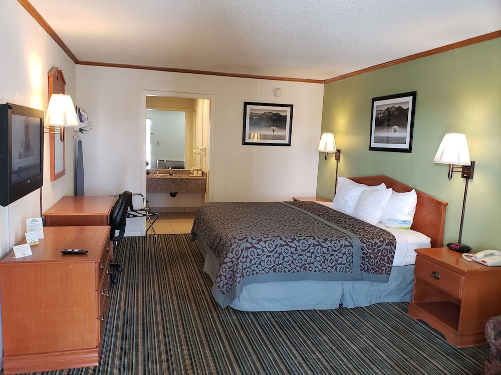 Economy Hotel Wichita Florence St - photo 19