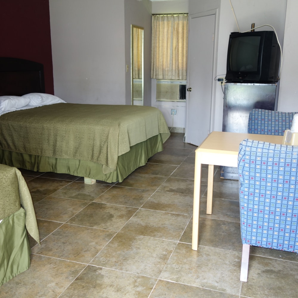 Palm City Motel in Fort Myers, United States