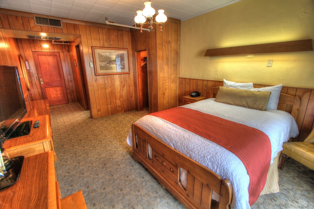 The Historic Gatlinburg Inn - photo 9