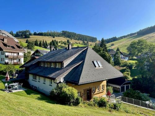 Berghof Almzeit Fewo Heuboden Sauna Todtnauberg Feldberg — 4-Star Luxury Hotel in Todtnau, Germany