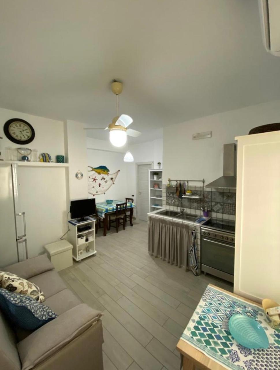 Casetta Milu in Ustica, Italy