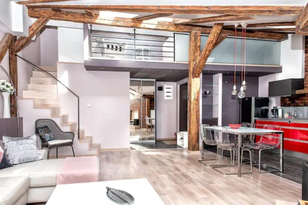 Exclusive loft with Sauna AC and 3 bathrooms — 4-Star Luxury Hotel in Krakow, Poland