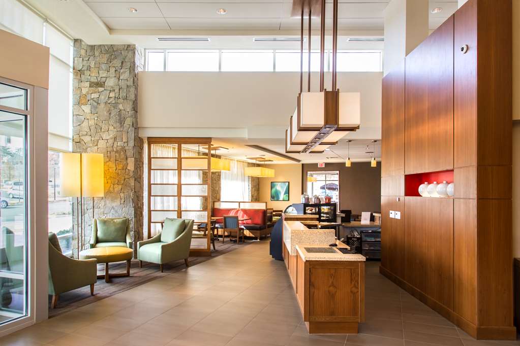 Hyatt Place Charlottesville - photo 4