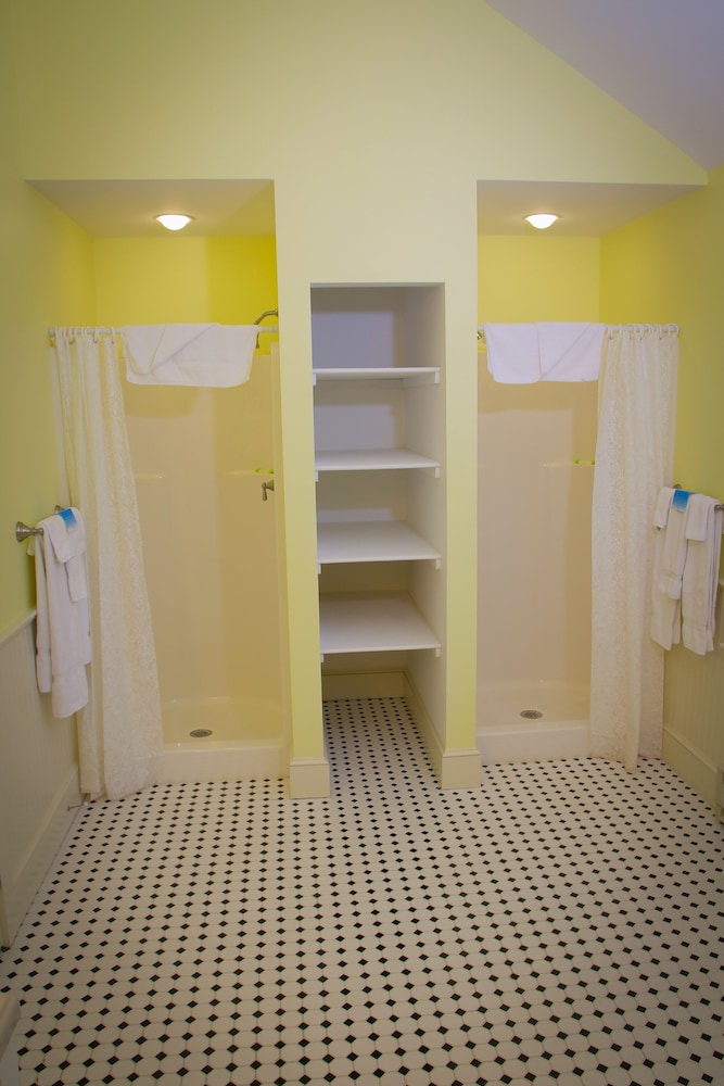 Sheepscot Harbour Village Resort - photo 298