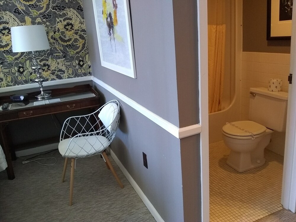 The Charles Inn at Vacationland Inns - photo 73